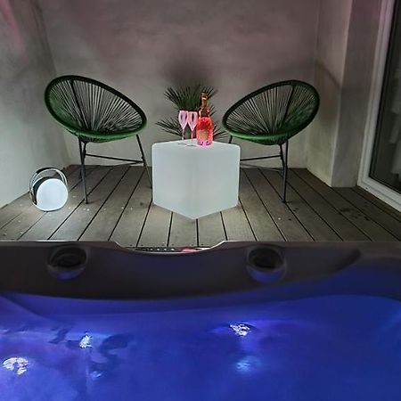 דירות L'Acqua Dolce - La Rochelle - Ile De Re - Jacuzzi מראה חיצוני תמונה